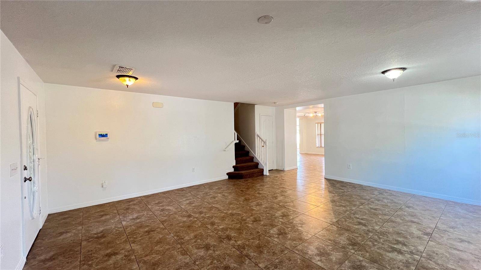 Davenport, FL 33896,446 ROSSELLI BLVD