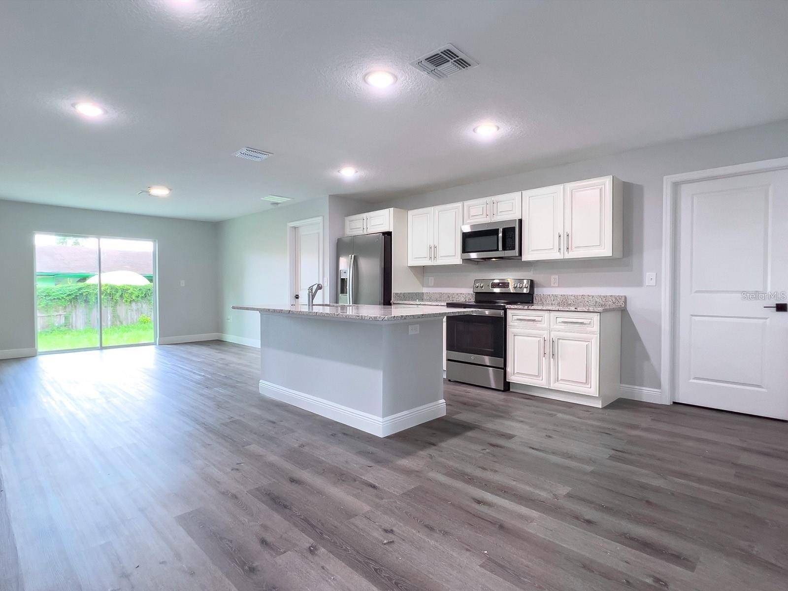 Ocala, FL 34473,3442 SW 165TH LOOP