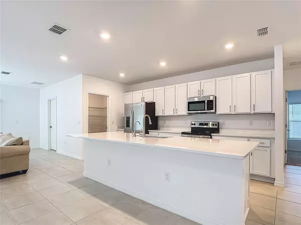 Kissimmee, FL 34758,243 AMBER WAY