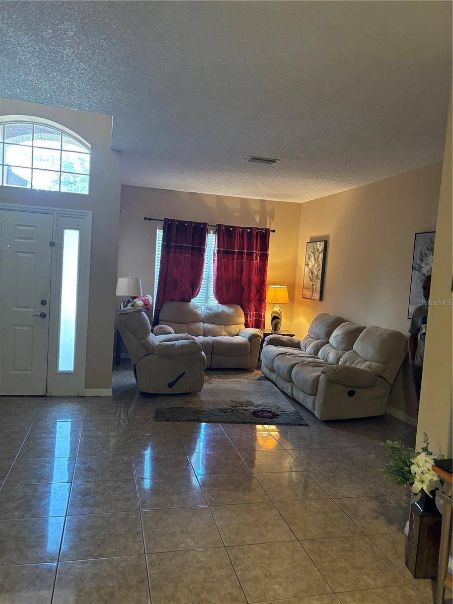 Kissimmee, FL 34758,468 ACACIA TREE WAY