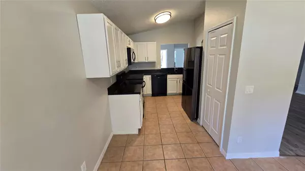 Orlando, FL 32837,2350 BLUE SAPPHIRE CIR