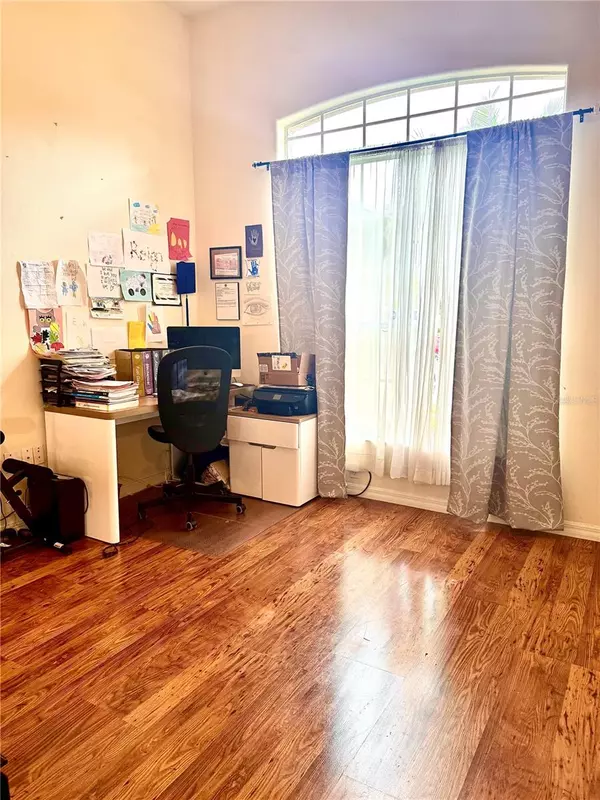 Kissimmee, FL 34746,2141 THE OAKS BLVD