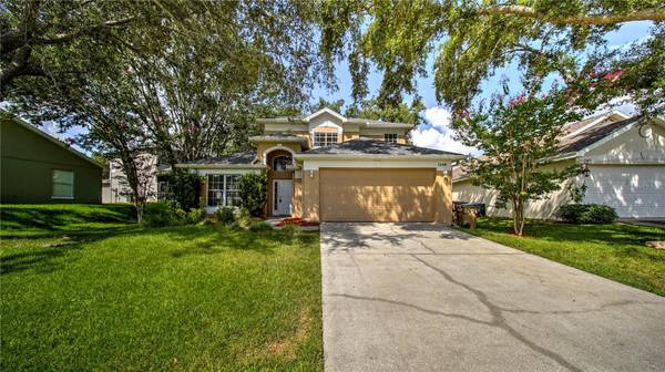 13301 WHISPER BAY DR, Clermont, FL 34711