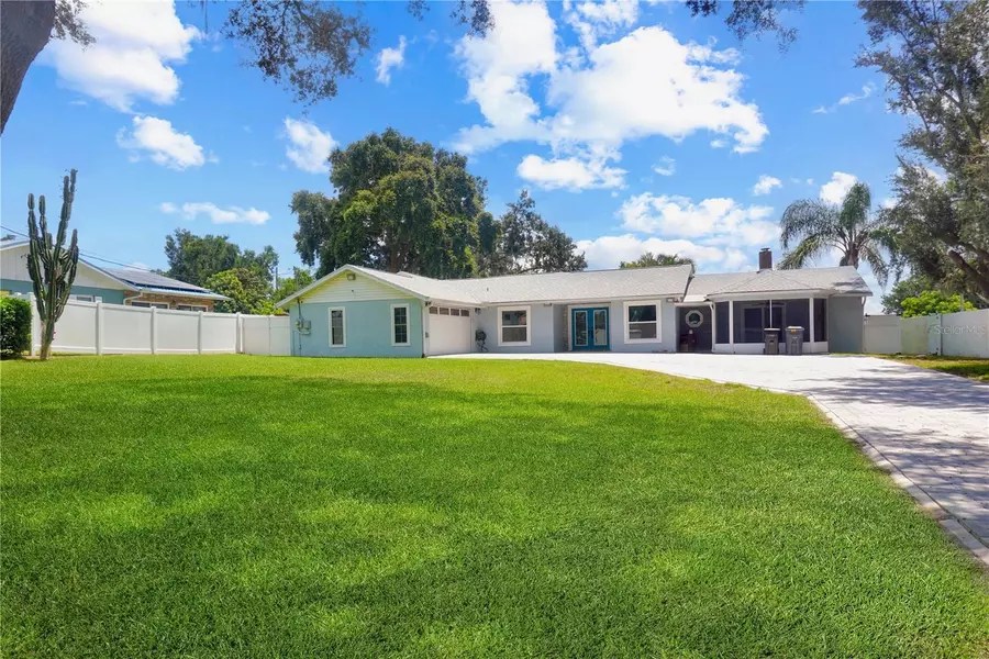 222 CITRUS DR, Winter Haven, FL 33884