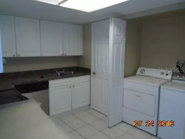 Orlando, FL 32837,2408 SWAILES DR #2