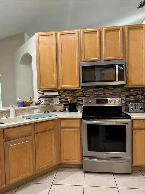 Orlando, FL 32836,9263 PECKY CYPRESS WAY