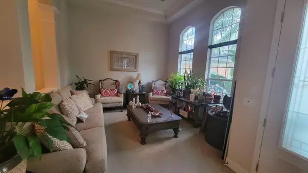Apopka, FL 32712,2461 WOODBARK ST