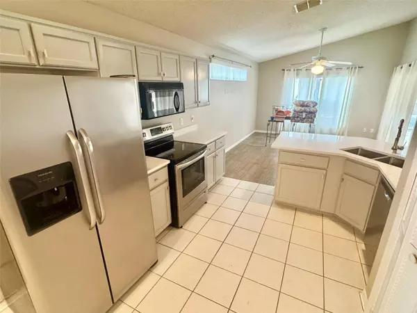 Kissimmee, FL 34747,7724 WATER OAK CT