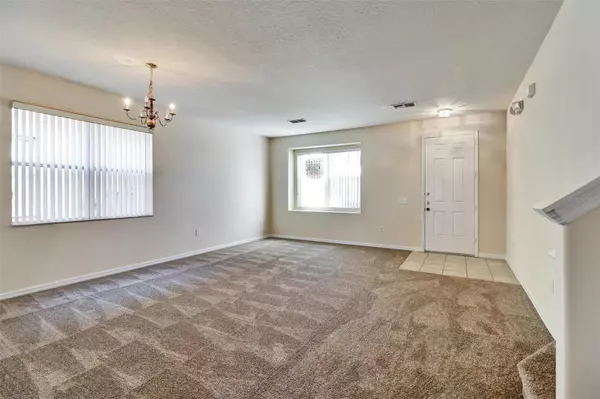 Kissimmee, FL 34744,2719 PORTCHESTER CT