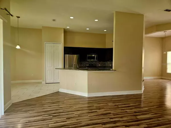 Kissimmee, FL 34746,3834 GOLDEN FEATHER WAY
