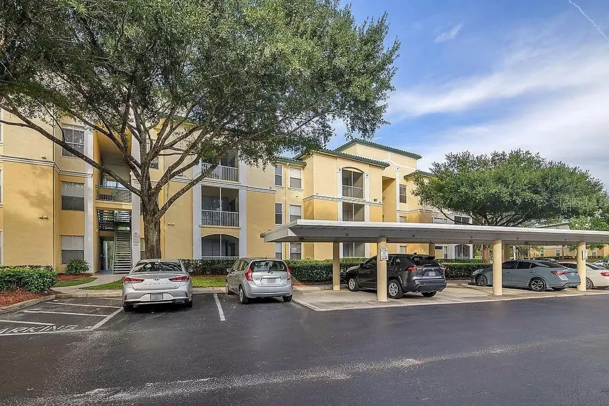 Kissimmee, FL 34747,8915 LEGACY CT #304