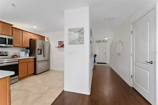 Winter Springs, FL 32708,421 TRADITION LN