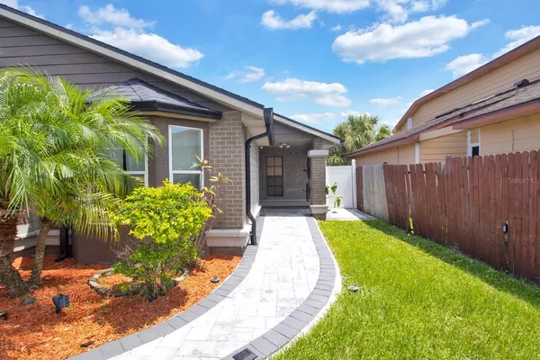 Kissimmee, FL 34743,106 SANDALWOOD DR