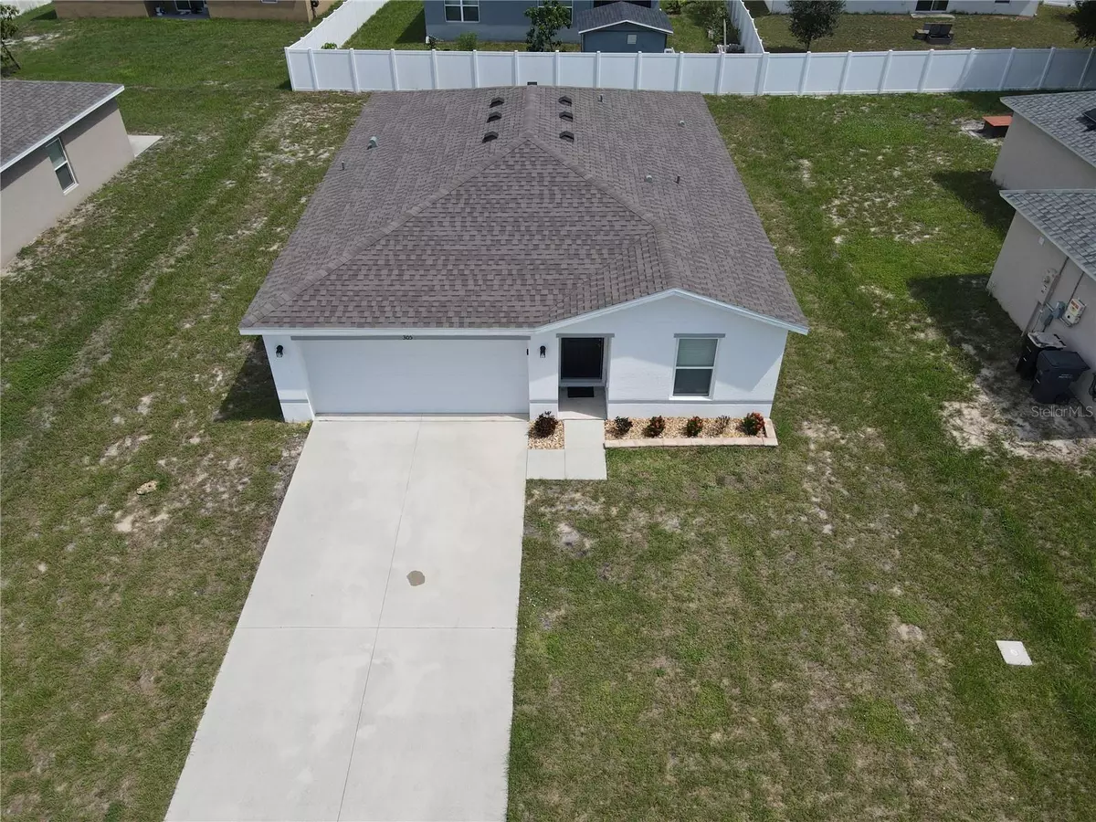 Kissimmee, FL 34759,305 CAMELLIA CT