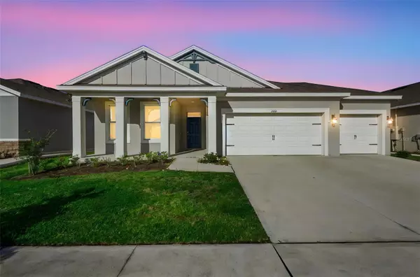 1590 BARBERRY DR, Kissimmee, FL 34744