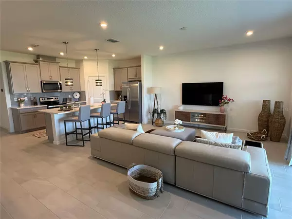 Kissimmee, FL 34747,1165 LAKESHORE BREEZE PL