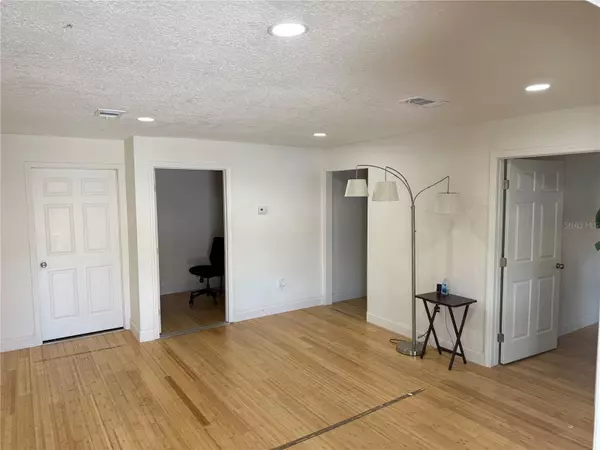 Altamonte Springs, FL 32714,415 MONTGOMERY RD #135
