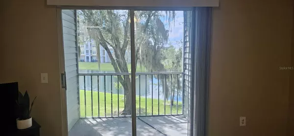 Kissimmee, FL 34741,1226 BERMUDA LAKES LN #206