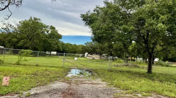5585 LAKE LIZZIE DR, St Cloud, FL 34771