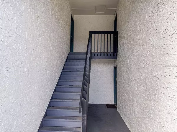 Orlando, FL 32822,4351 S SEMORAN BLVD #5