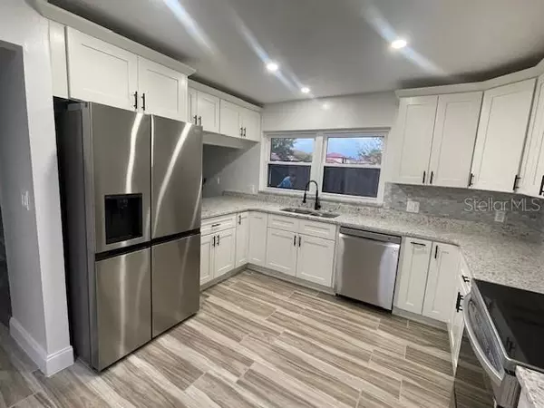 Kissimmee, FL 34758,501 HUNTER CIR