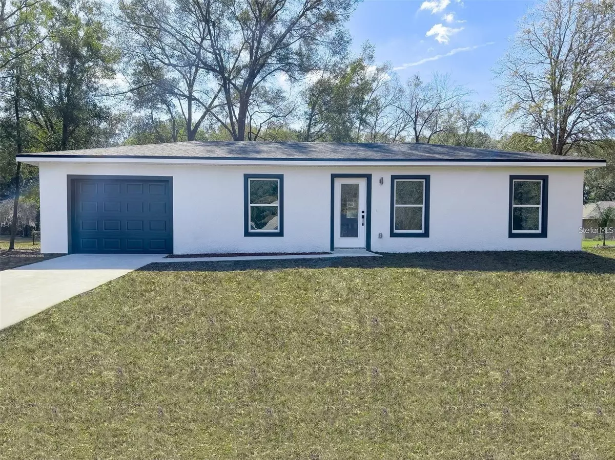 Ocala, FL 34472,221 LOCUST PASS LN