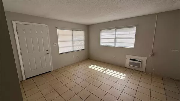 Wildwood, FL 34785,404 PETERS ST