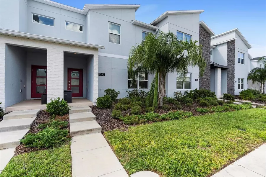 1090 SPLASH SHOT PL, Davenport, FL 33896