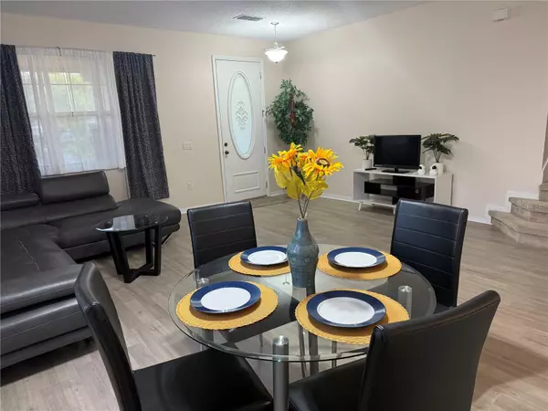 Kissimmee, FL 34746,4056 MEADOWLARK DR