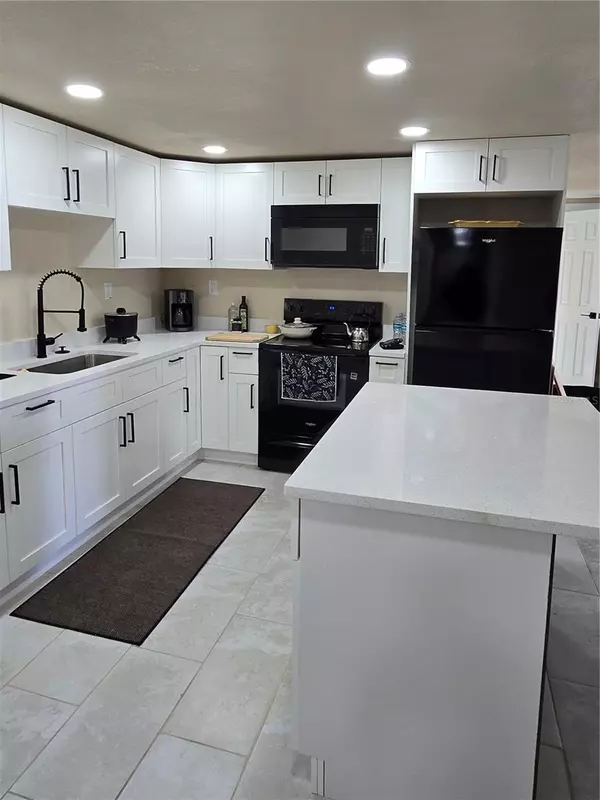 New Port Richey, FL 34652,7252 DIANNE DR