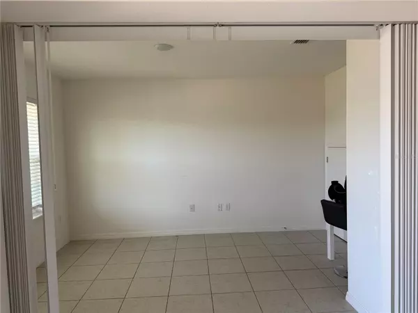 Davenport, FL 33837,1095 OAK BLUFF DR