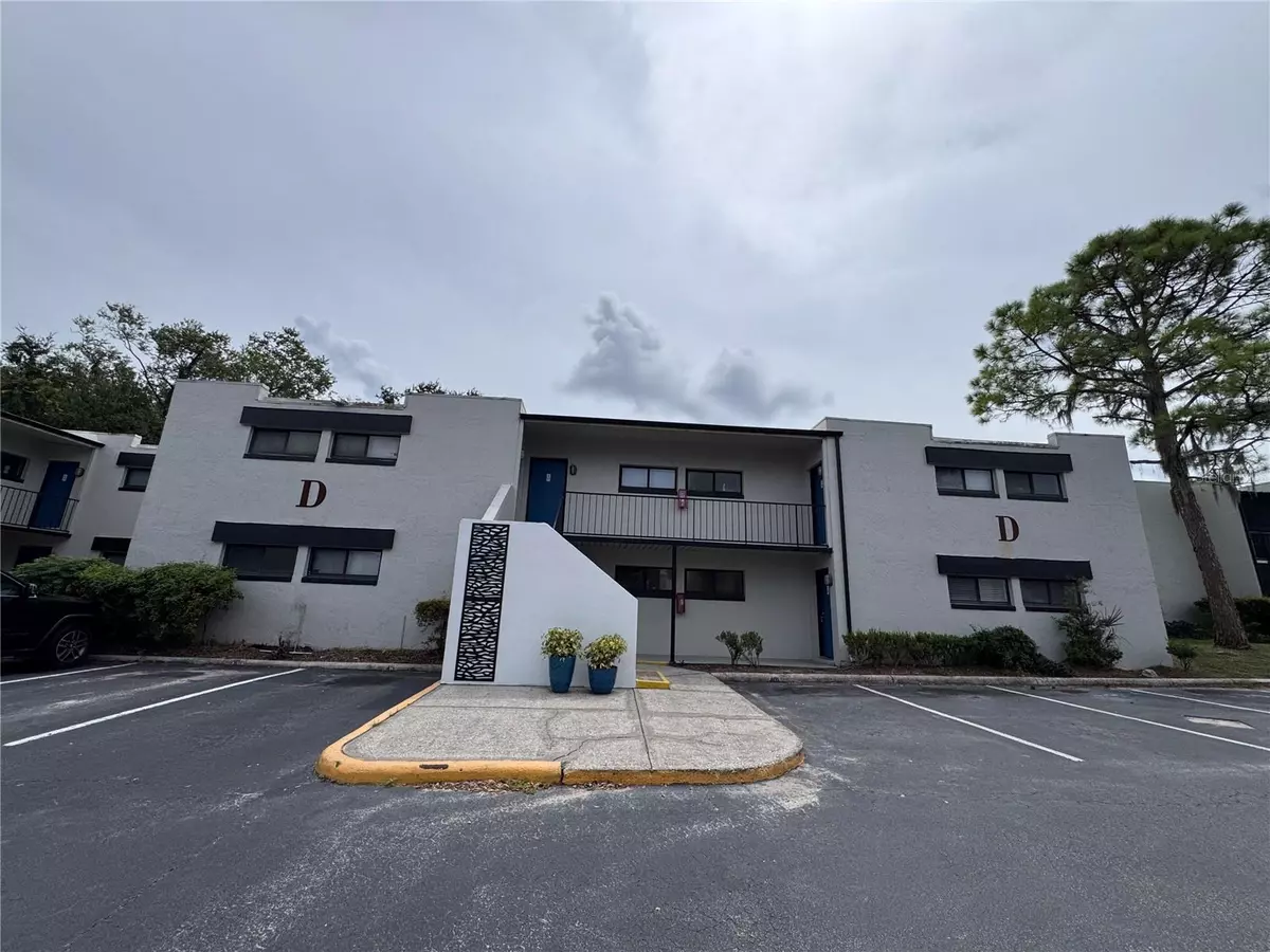 Lakeland, FL 33801,1108 BARTOW RD #107