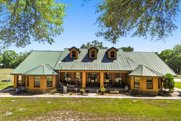 Summerfield, FL 34491,1084 SE 170TH ST