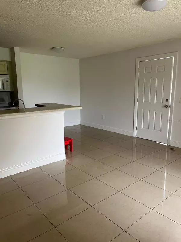 Kissimmee, FL 34741,1218 BERMUDA LAKES LN #108