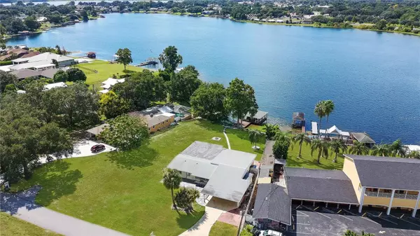 Winter Haven, FL 33884,117 E LAKE ROY DR SE