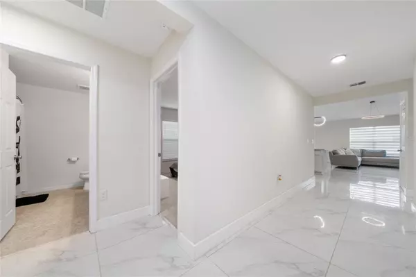 Kissimmee, FL 34743,3265 EAGLE HAMMOCK CIR