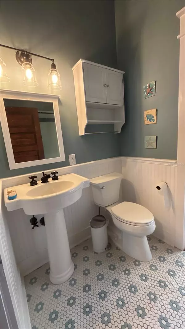 Winter Garden, FL 34787,229 N HIGHLAND AVE