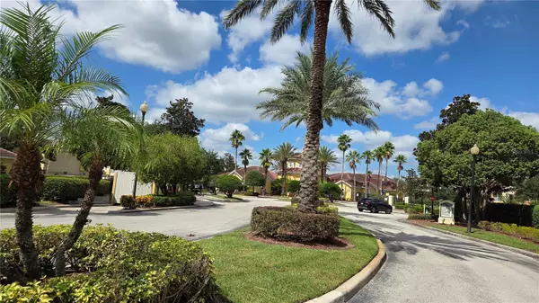 Orlando, FL 32837,12110 POPPY FIELD LN #105