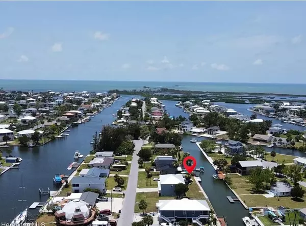 Hernando Beach, FL 34607,4977 CEDARBROOK LN