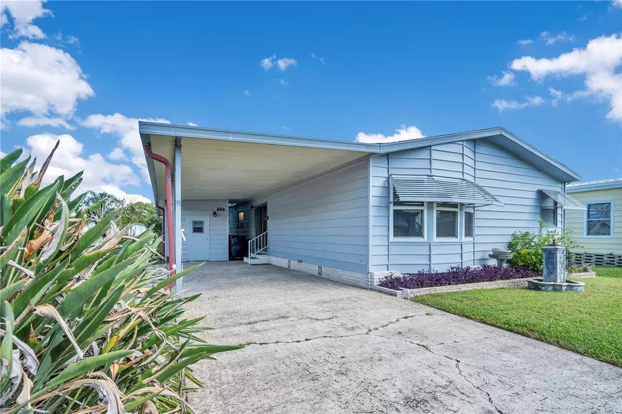 119 JANA CIR, Auburndale, FL 33823