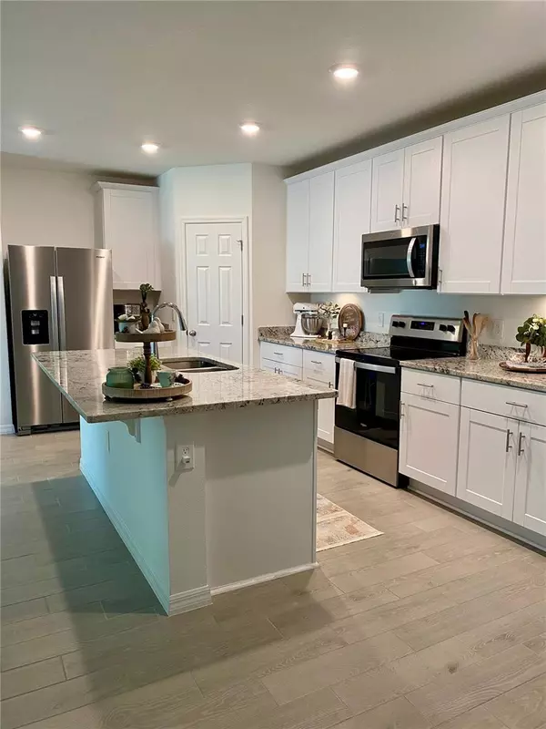 Winter Haven, FL 33884,3102 LAUREL OAK LN