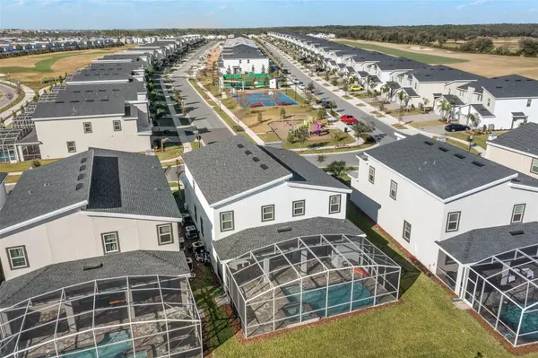 Davenport, FL 33896,913 OCEAN COURSE AVE
