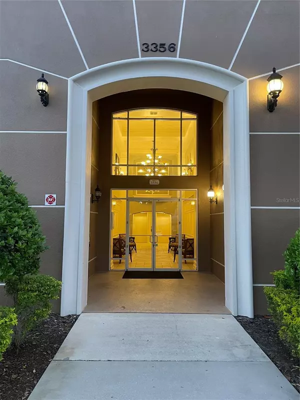 Orlando, FL 32835,3356 ROBERT TRENT JONES DR #40706