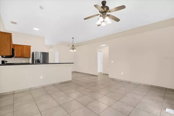 Kissimmee, FL 34759,323 MIAMI LN