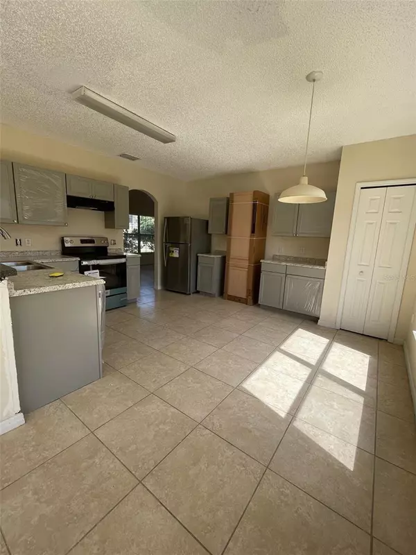 Kissimmee, FL 34758,560 BRISTOL CIR