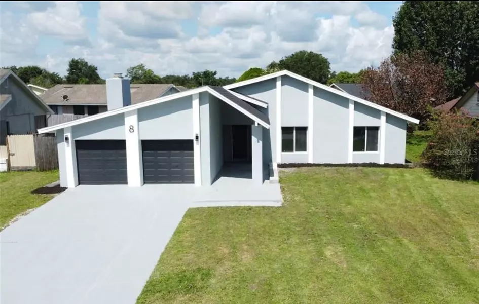 8 CHIP CT, Kissimmee, FL 34759