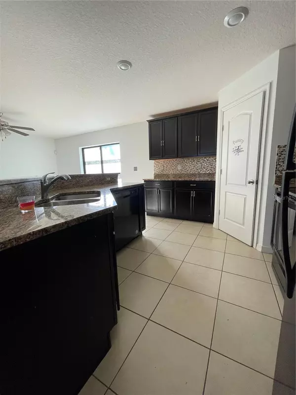 Kissimmee, FL 34759,361 GARDENIA CT