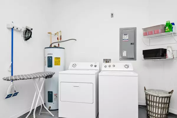 Orlando, FL 32819,4830 TIDECREST AVE #183