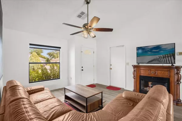 Poinciana, FL 34759,665 REINDEER DR