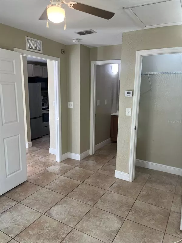 Lake Wales, FL 33853,224 E ST #6